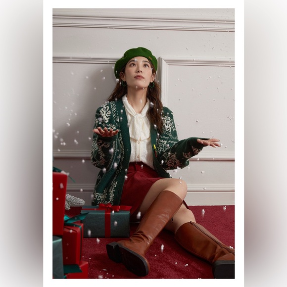 BNWT Christmas Wool Blend Cardigan with Removable Ornaments - Picture 9 of 9